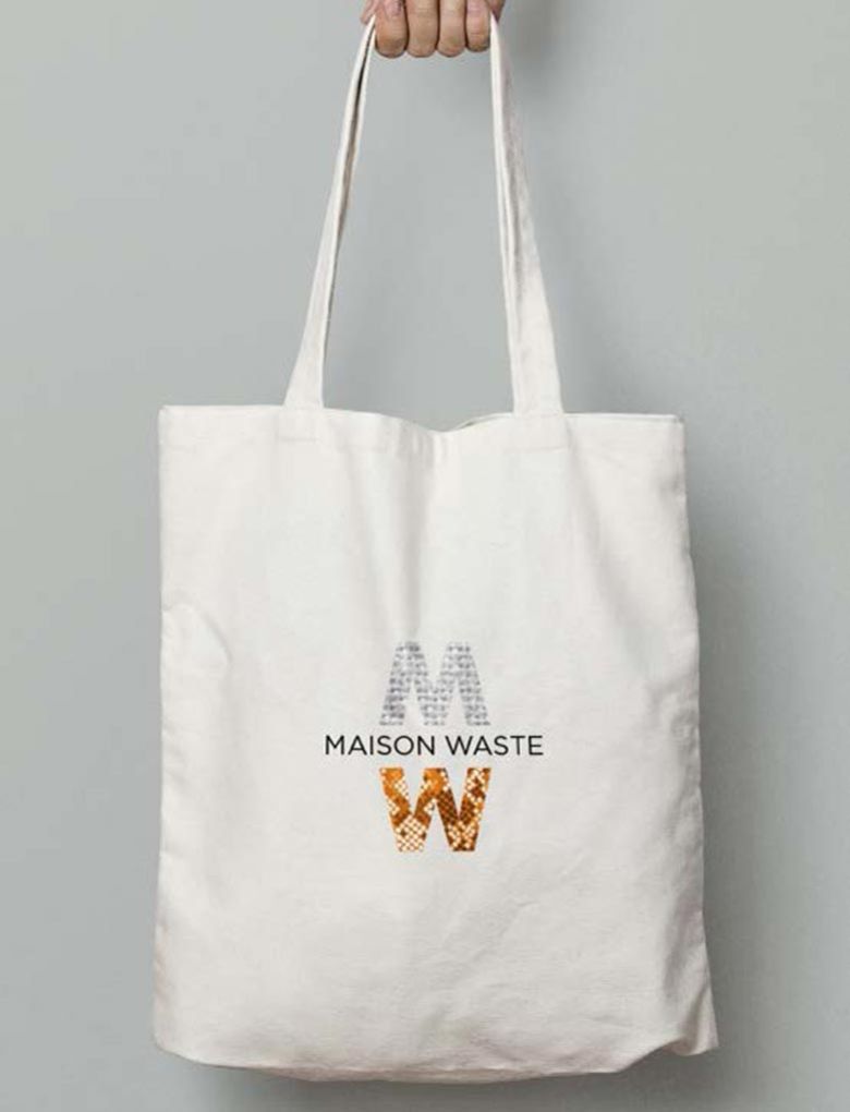 Maison Waste | Shopper realizzata tramite vestiti